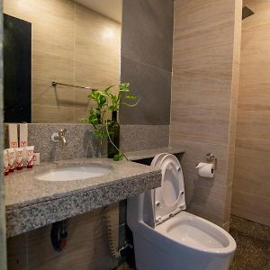 Habitación Estándar con 2 Camas Individuales